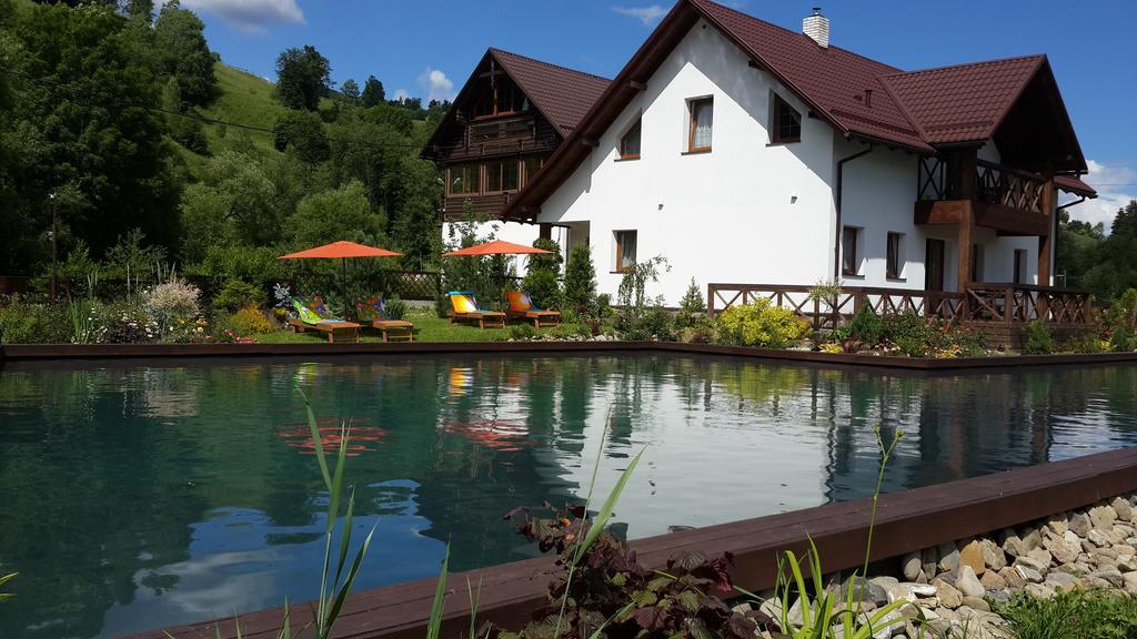 Gallery Of Mountains Holiday Home Jassinja Exterior foto