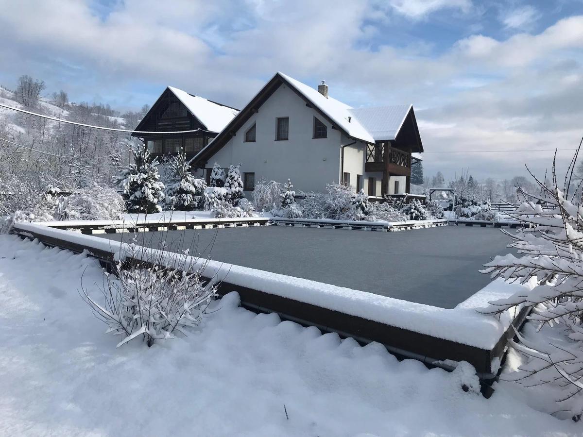 Gallery Of Mountains Holiday Home Jassinja Exterior foto